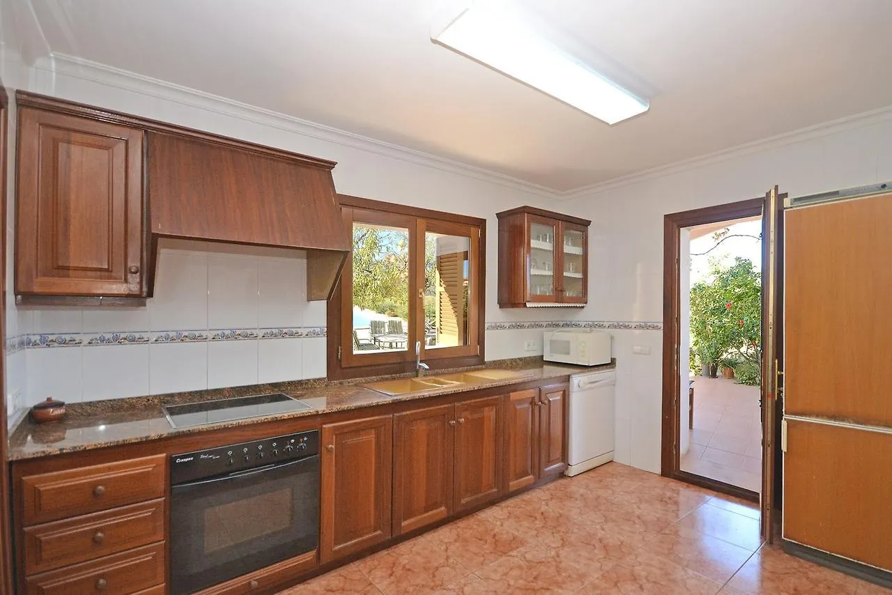 Villa Tresco Buger 0*,  Spain