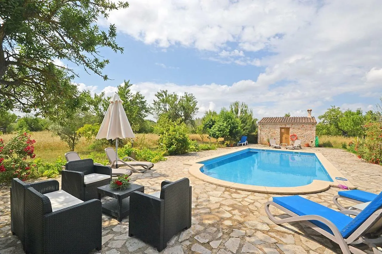 Villa Tresco Buger Holiday home